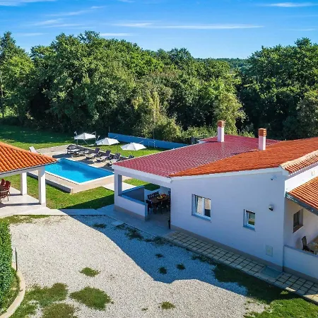 Holiday home Casetta Filip By Interhome Marcana