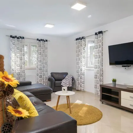 Casetta Filip By Interhome Holiday home